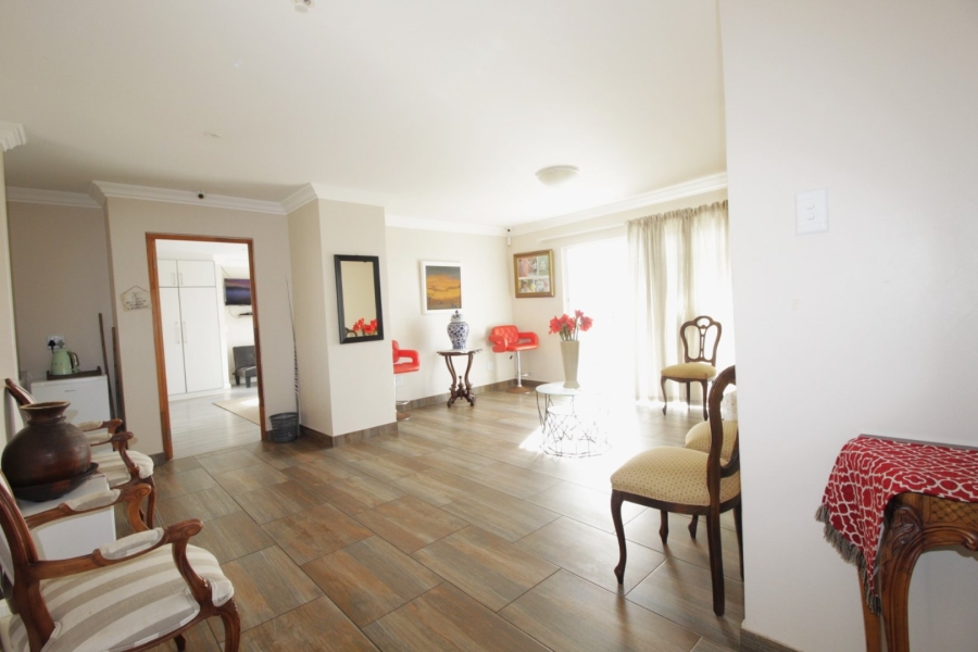3 Bedroom Property for Sale in Wavecrest Eastern Cape